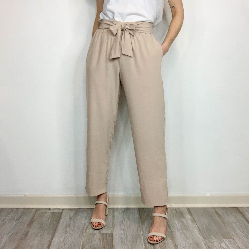 NWT T TAHARI belted high waist trousers pull-on straight leg neutral 2769